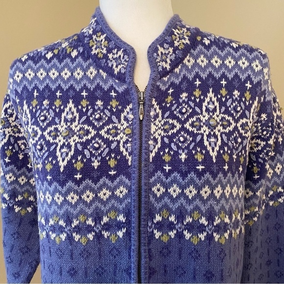 Nomadic Traders Zip Front Blue and White Cardigan -Large - Picture 2 of 11